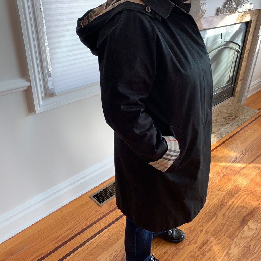 Burberry Parker Jacket size Large - Picture 9 of 10